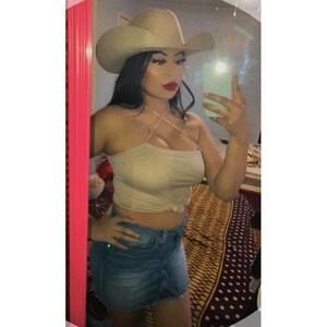 Meet your Posher, Meli